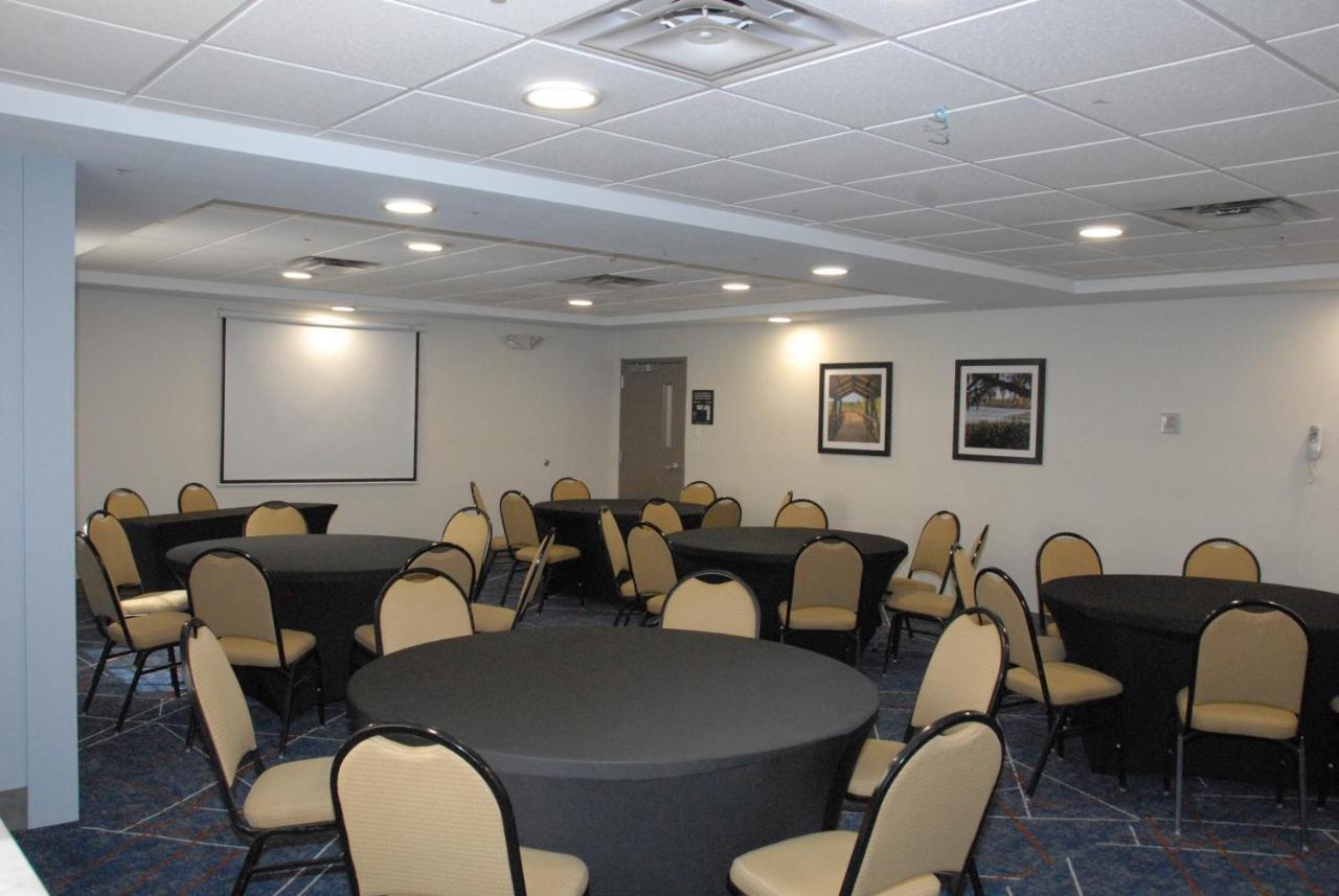 Candlewood Suites Tallahassee By Ihg Exterior foto