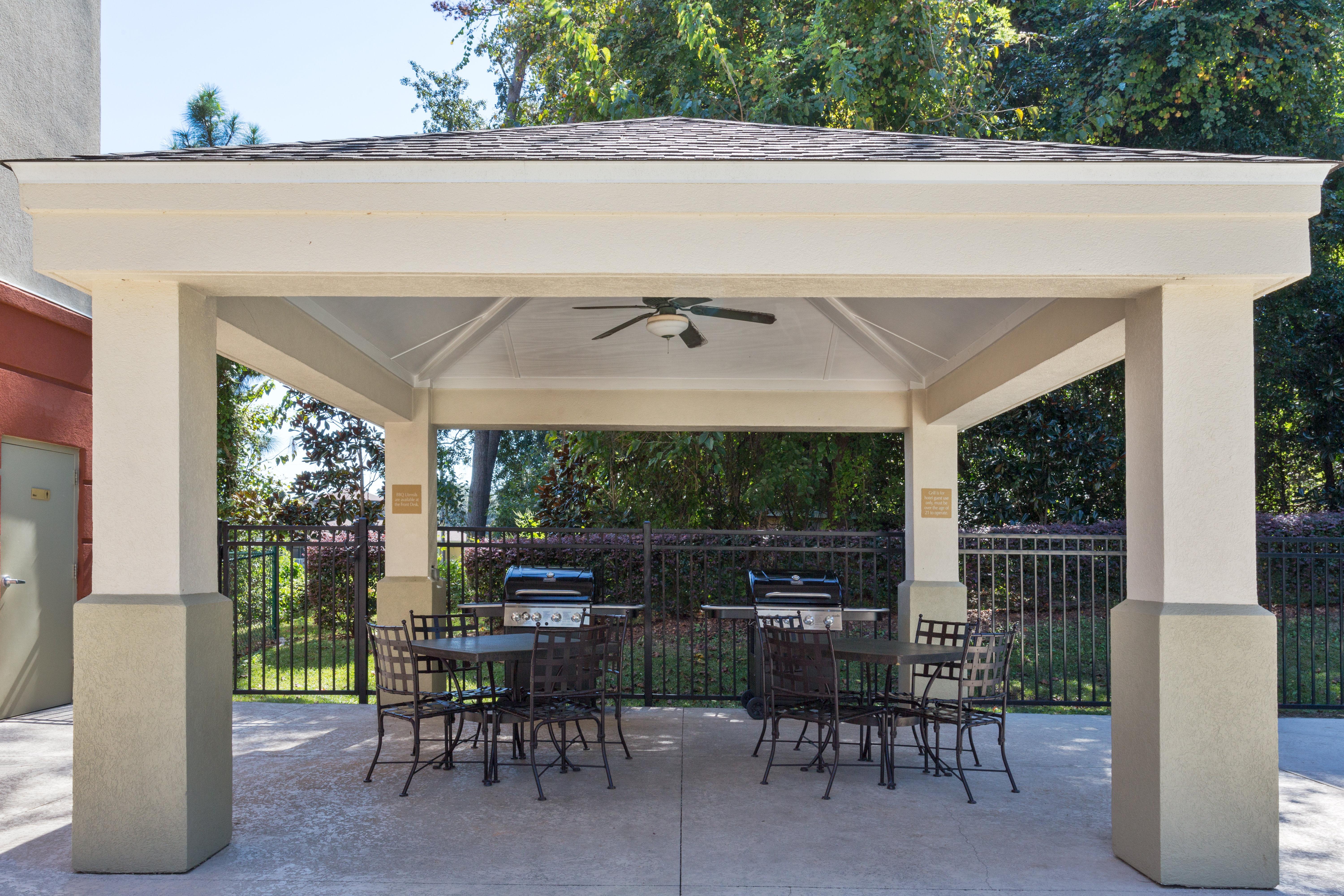 Candlewood Suites Tallahassee By Ihg Exterior foto