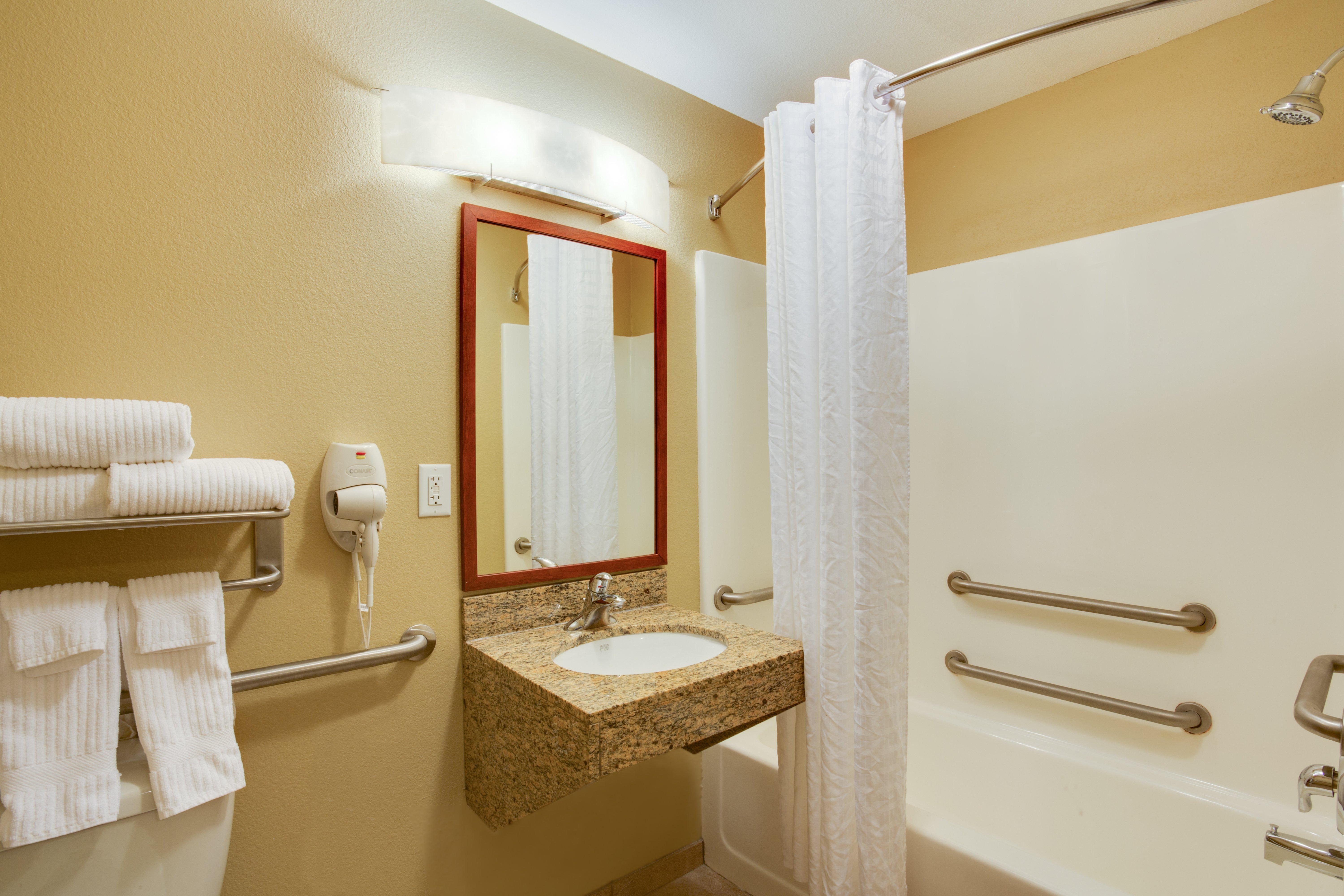 Candlewood Suites Tallahassee By Ihg Exterior foto